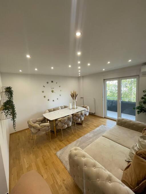 Apartment Moderne In Der Naehe Vom Parndorf Outlet!